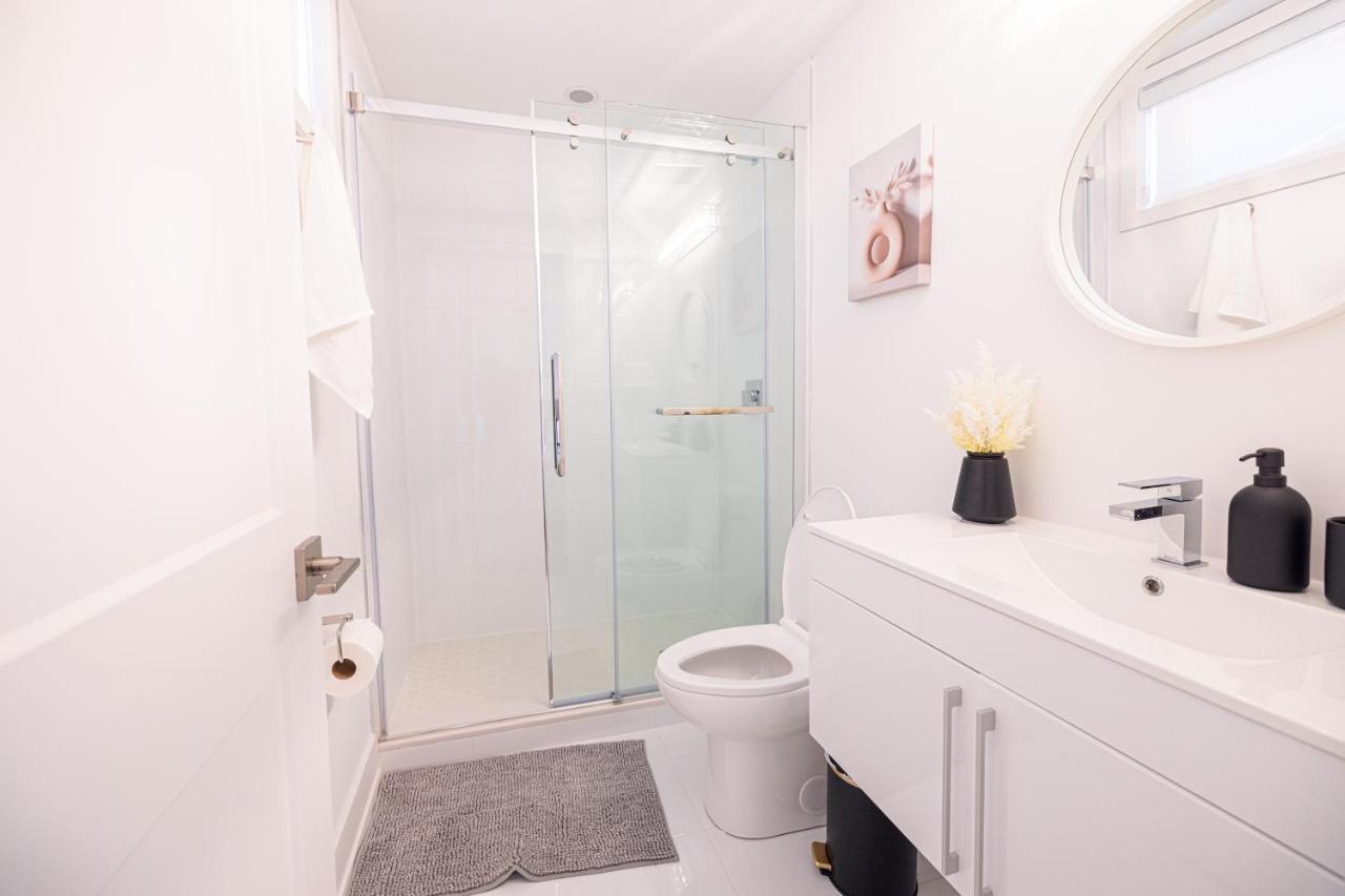 Luxury & Comfy Apartment, Mins Drive To All Niagara Falls Attraction Exterior foto